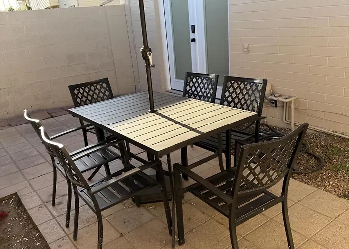 Ferienhaus Old Town Art • 3br Sleeps 10 • Pool *